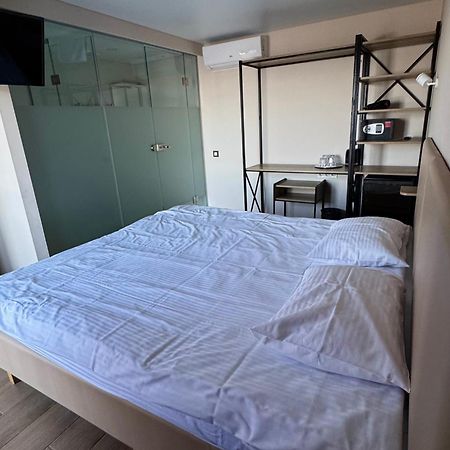 Boutique Hotel Dacha Lanzheron 오데사 외부 사진